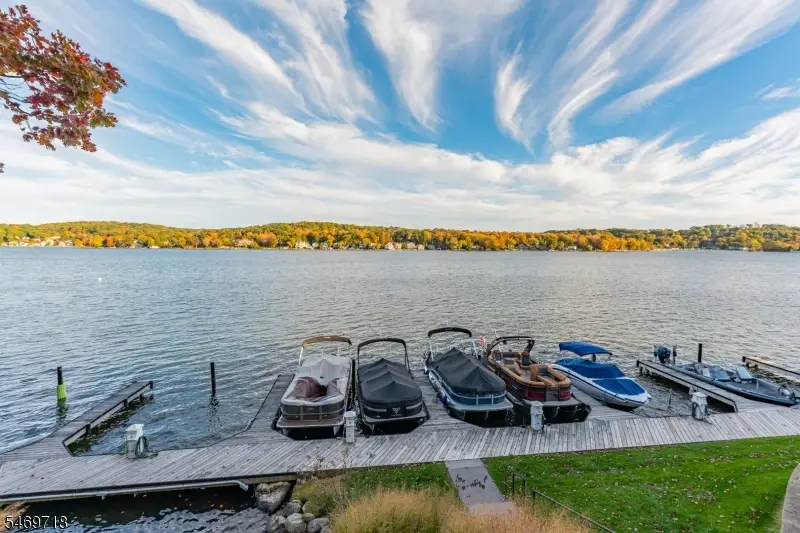 508 Mariners Pt, Hopatcong, NJ 07843 - #3