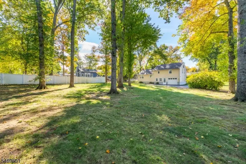 33 Weaver Pl, East Hanover, NJ 07936 - #2
