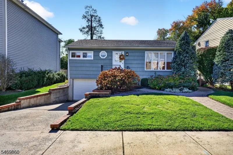 37 Gray St, Montclair, NJ 07042 - #1