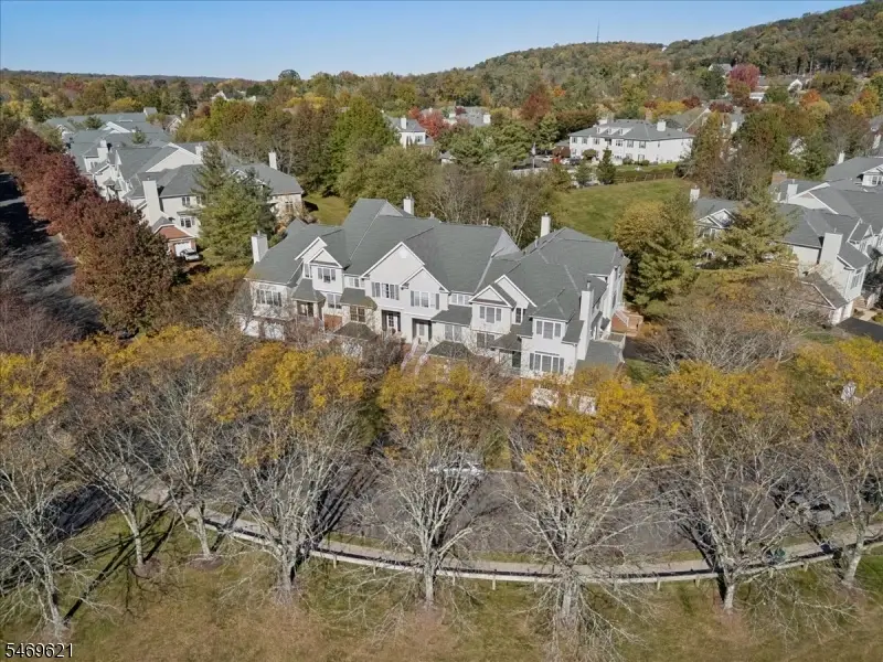 31 Loft Dr, Martinsville, NJ 08836 - #2