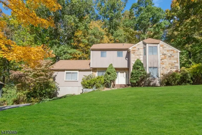 85 Knob Hill Rd, Washington, NJ 07840 - #1