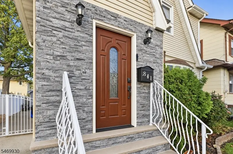 841 Bailey Ave, Elizabeth, NJ 07208 - #2
