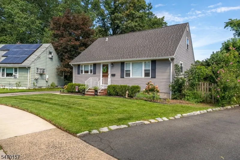 1161 Greslin Ter, Rahway, NJ 07065 - #2