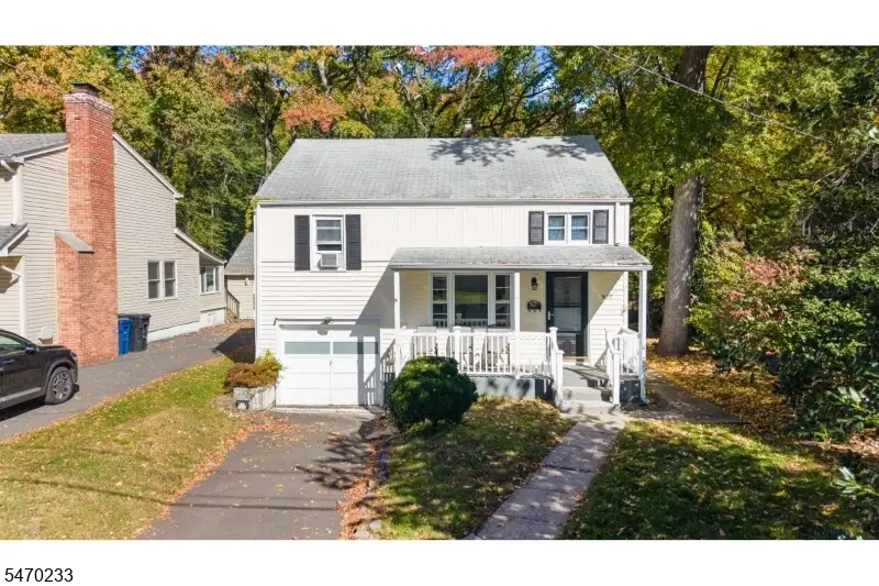 925 Sterling St, Plainfield, NJ 07062 - #1