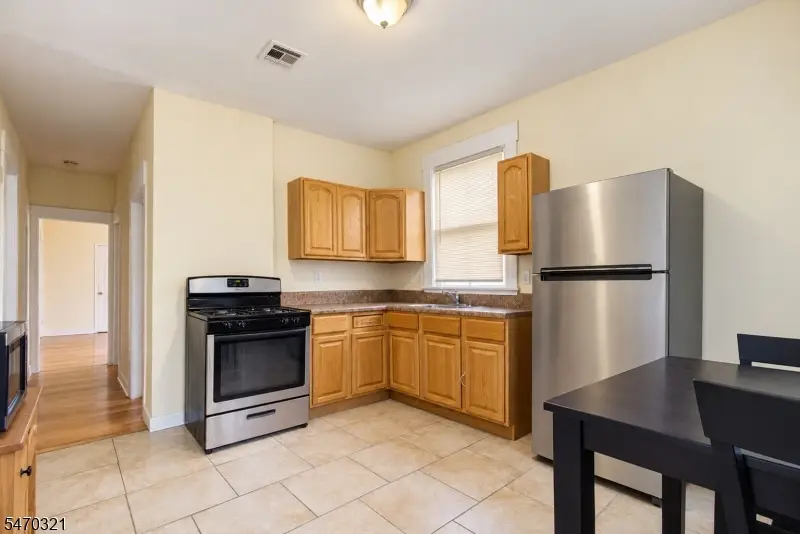 834 S 16th St, Newark, NJ 07108 - #3