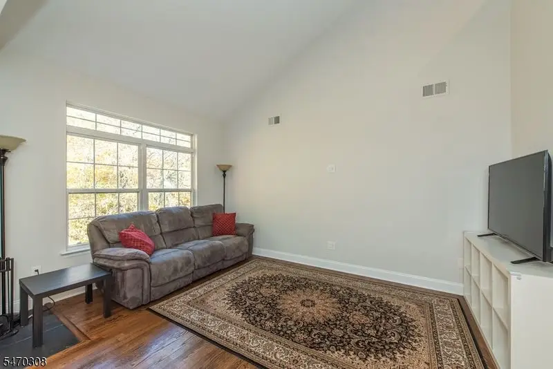 87 Woodmont Dr, Randolph, NJ 07869 - #3