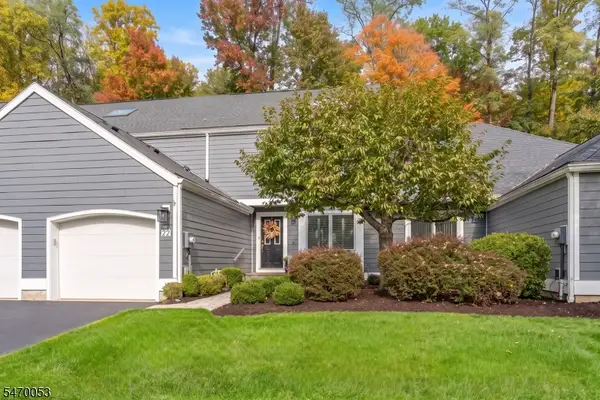 22 Nottingham Ct, Morris Twp., NJ 07960