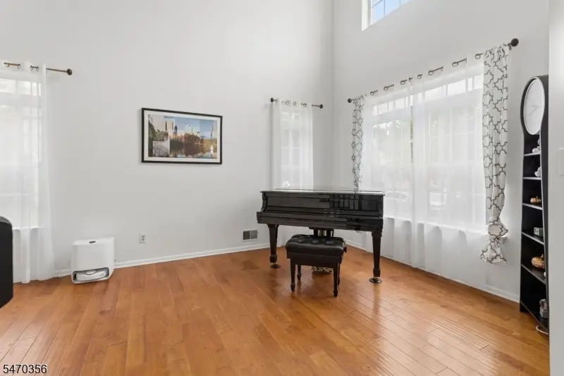 6 Harvard Cir, Montgomery, NJ 08540 - #3