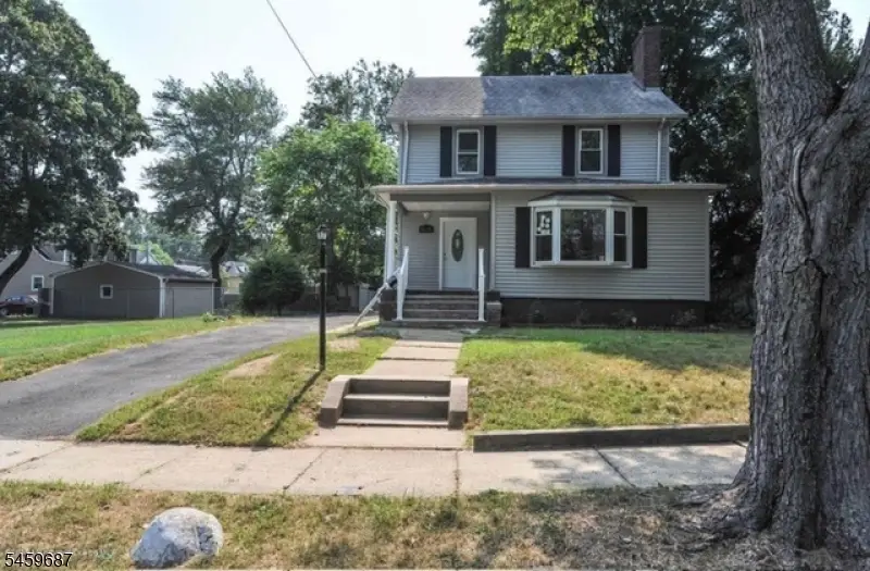 280 Seneca Pl, Plainfield, NJ 07062 - #1