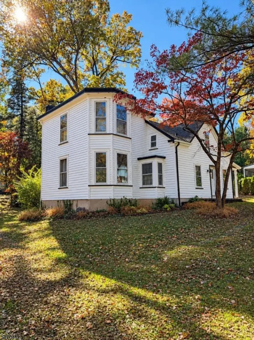 4 Craven Rd, Mountain Lakes, NJ 07046 - #2