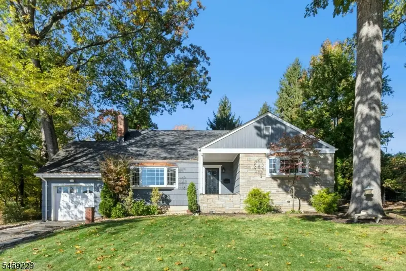 1374 Stony Brook Ln, Mountainside, NJ 07092 - #1