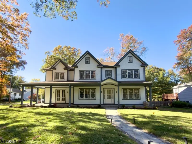 176 Woodland Ave, Summit, NJ 07901 - #1