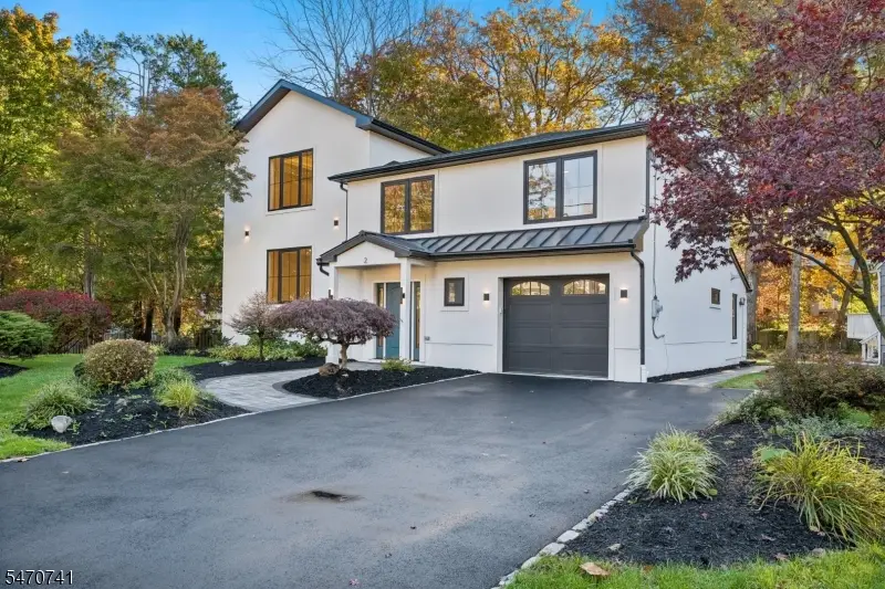 2 Glen Ave, Summit, NJ 07901 - #2