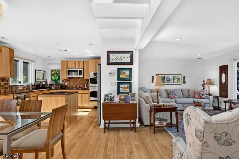 37A Gray St, Montclair, NJ 07042 - #3
