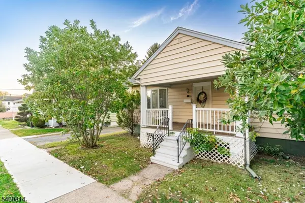 57 Maple Shade Ave, Hamilton Twp., NJ 08610