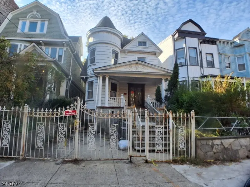 151 Harrison Ave, Jersey City, NJ 07304 - #1