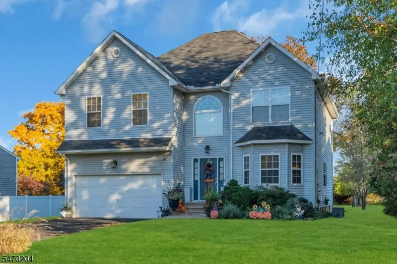 315 Hillcrest Ave, Franklin, NJ 08873 - #1