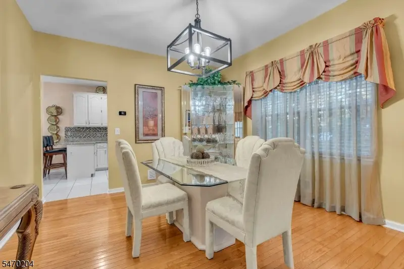 315 Hillcrest Ave, Franklin, NJ 08873 - #3