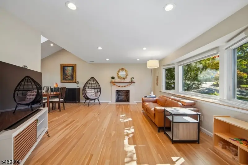 38 W Lawn Rd, Livingston, NJ 07039 - #2