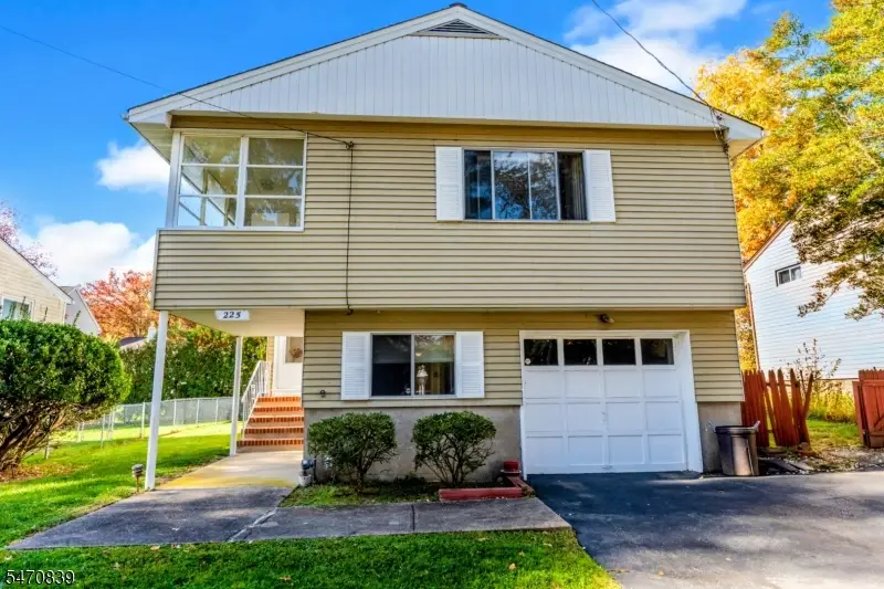 225 Centerton Dr, Parsippany Troy Hills, NJ 07054 - #2