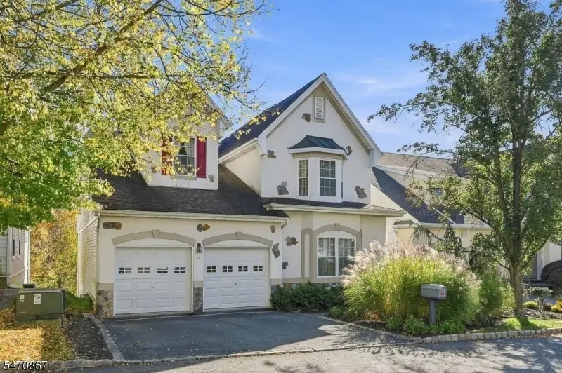 6 Boulder Run, Oakland, NJ 07436 - #1