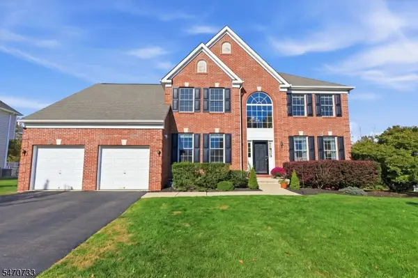 26 Rouser Way, Hillsborough Twp., NJ 08844