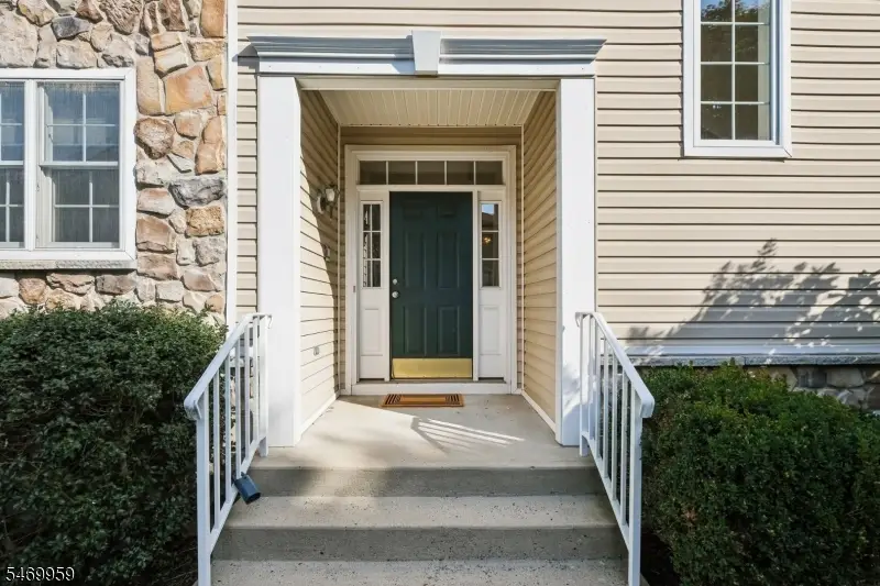 7 Oconnor Cir, West Orange, NJ 07052 - #2