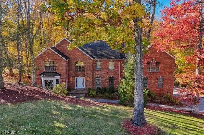 7 Greenfield Hl, Sparta, NJ 07871 - #1