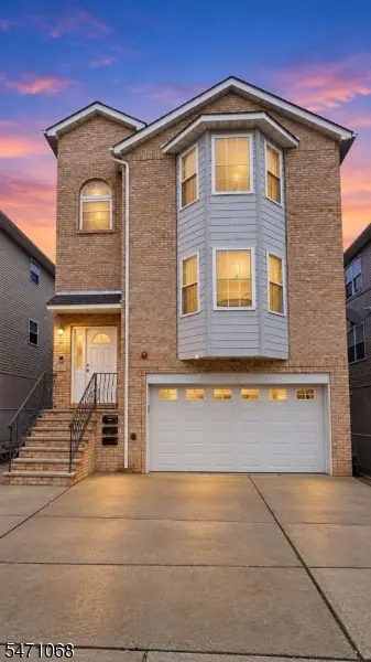 17 Stanton St, Newark, NJ 07114 - #2