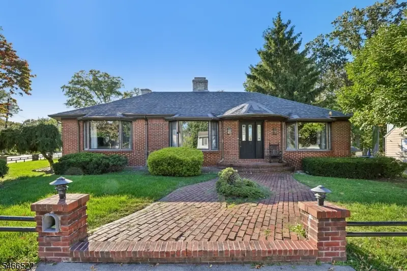 97 Amherst Ave, Colonia, NJ 07067 - #2
