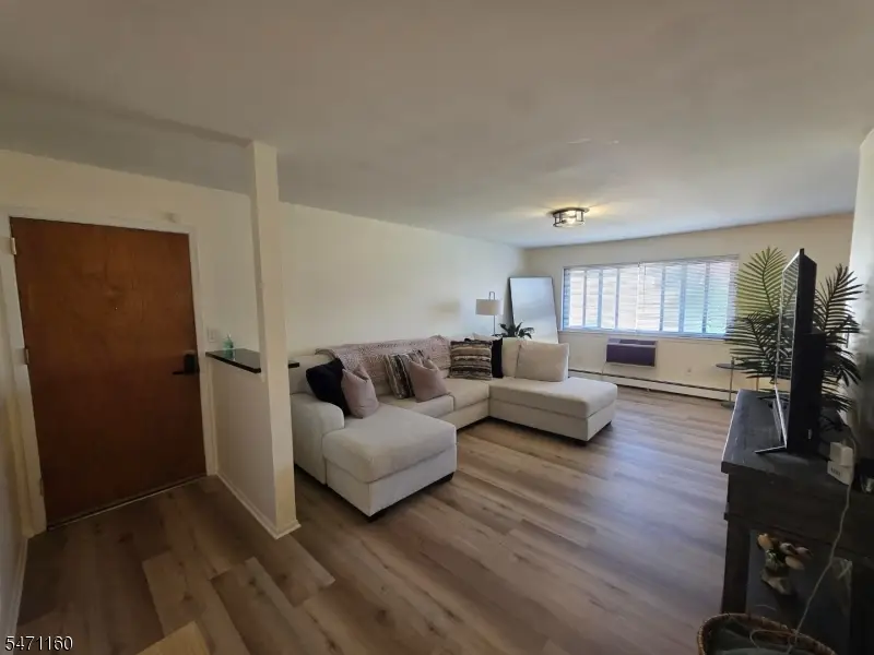 401 Us Highway 22 #47-G, North Plainfield, NJ 07060 - #1