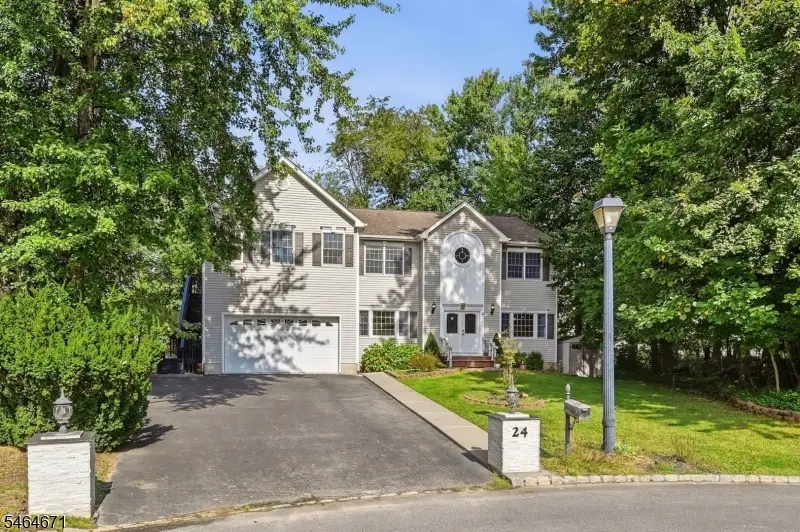 24 Taylor Ct, Parsippany, NJ 07054 - #2