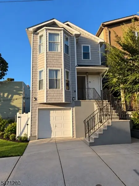161 Fair St, Paterson City, NJ 07501