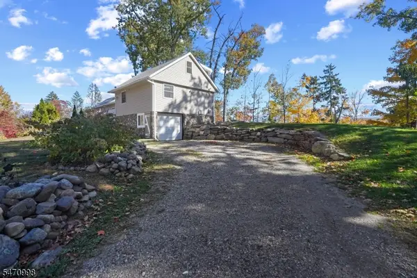 2 Kushaqua Trl, West Milford Twp., NJ 07421
