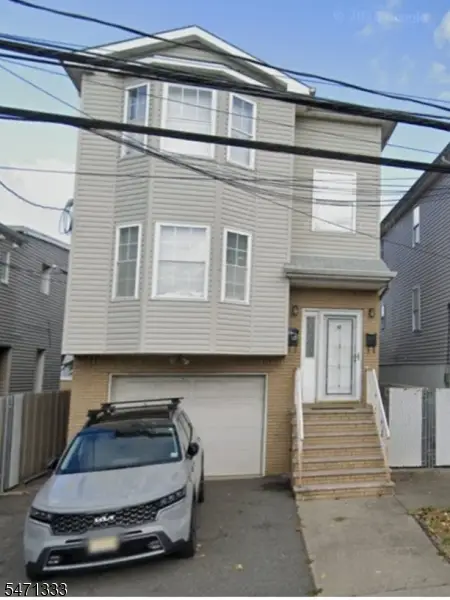 57 Hartford St, Newark City, NJ 07103