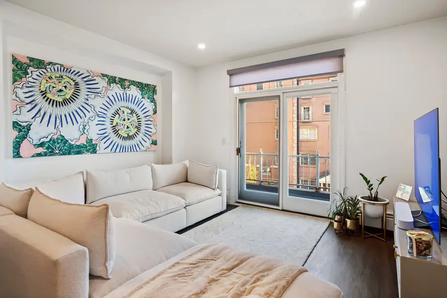 208 SHEARWATER CT WEST #37, Jersey City, NJ 07305 - Image #2