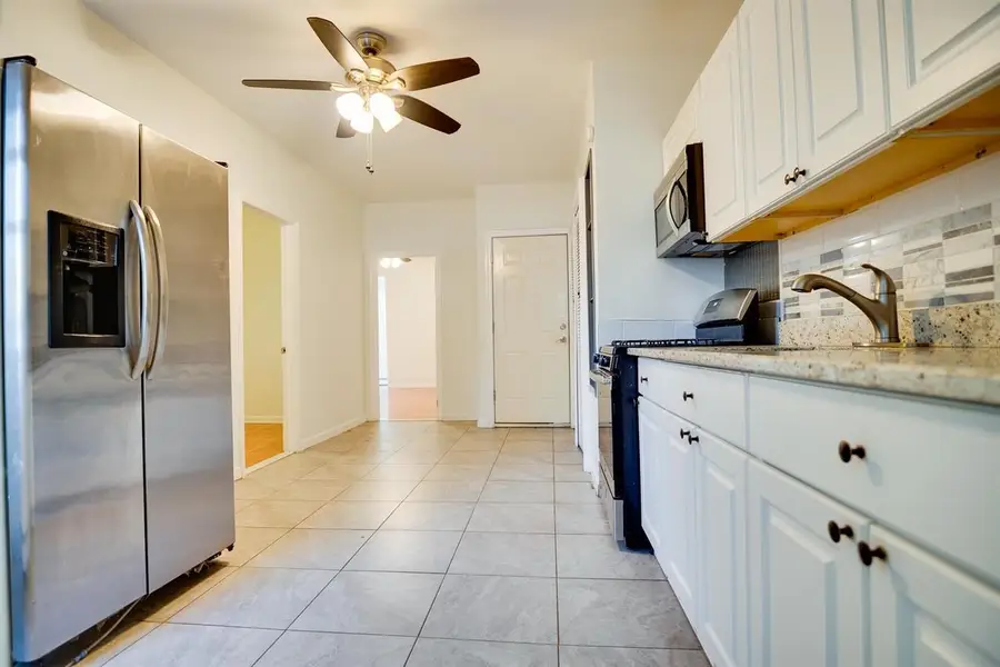 13 MEADOW, Bayonne, NJ 07002 - Image #2