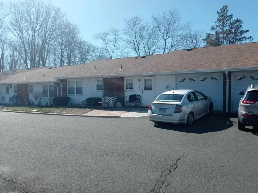 1222B ARGYLL CIRCLE, Leisure Village East, NJ 08701 - Image #2