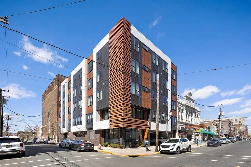 6401 PARK AVE #401, West New York, NJ 07093 - Image #1