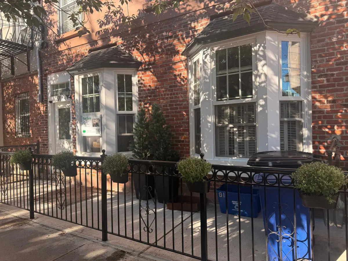 91 COLES ST #1, Jersey City, NJ 07302 - Image #1