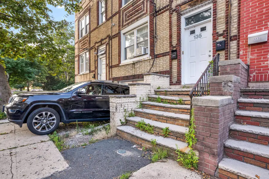 135 WEST 15TH ST, Bayonne, NJ 07002-1427 - Image #3