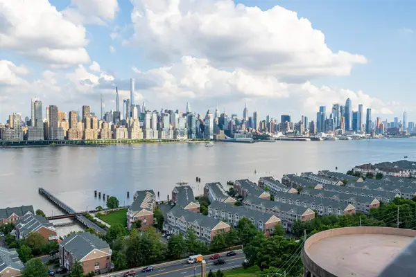 6600 BLVD EAST #11E, West New York, NJ 07093