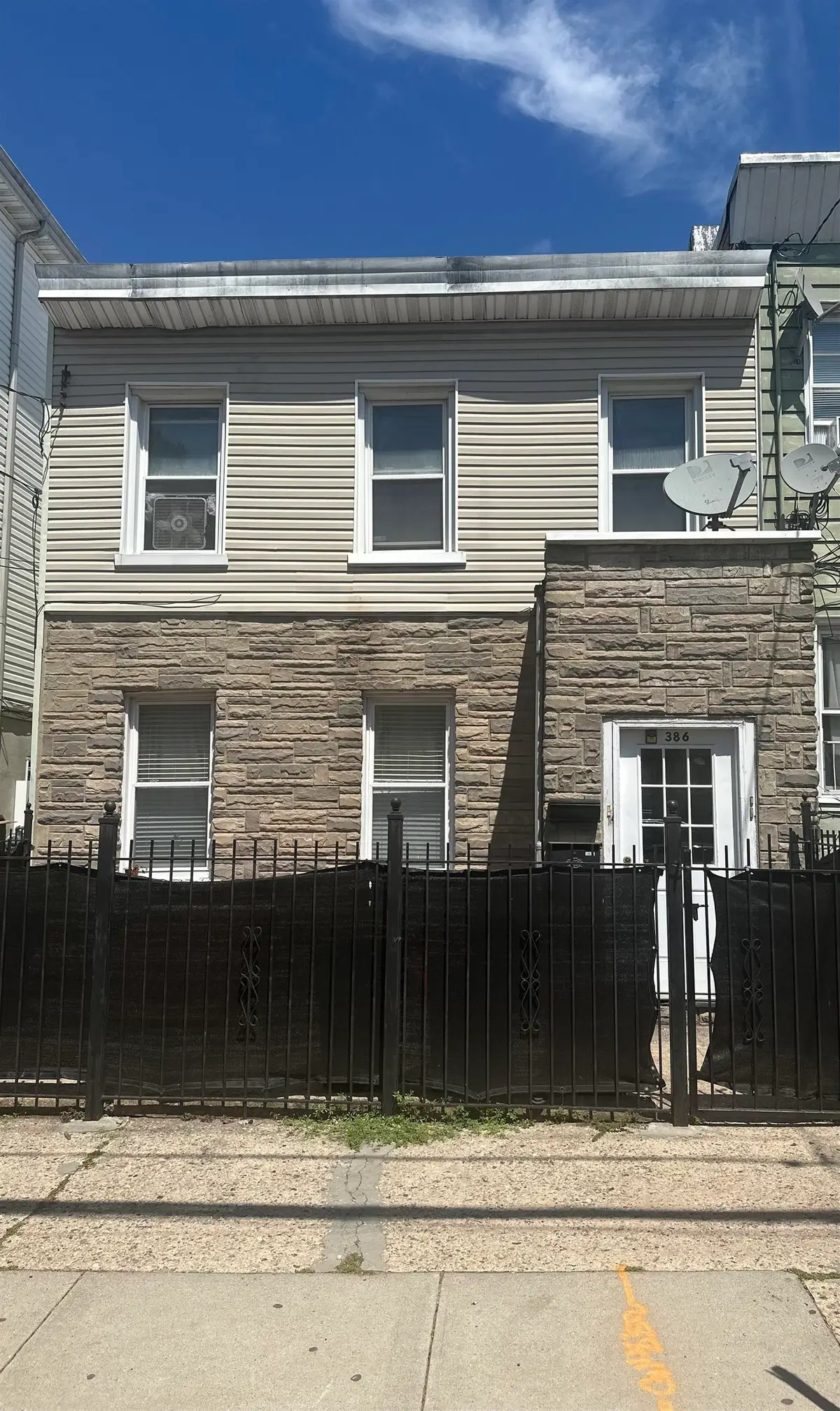 386 UNION ST, Jersey City, NJ 07304 - Image #1