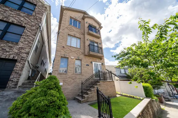 187 ZABRISKIE ST, JC, Heights, NJ 07307