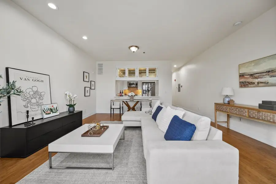 261 GRAND ST #B, Jersey City, NJ 07302 - Image #2