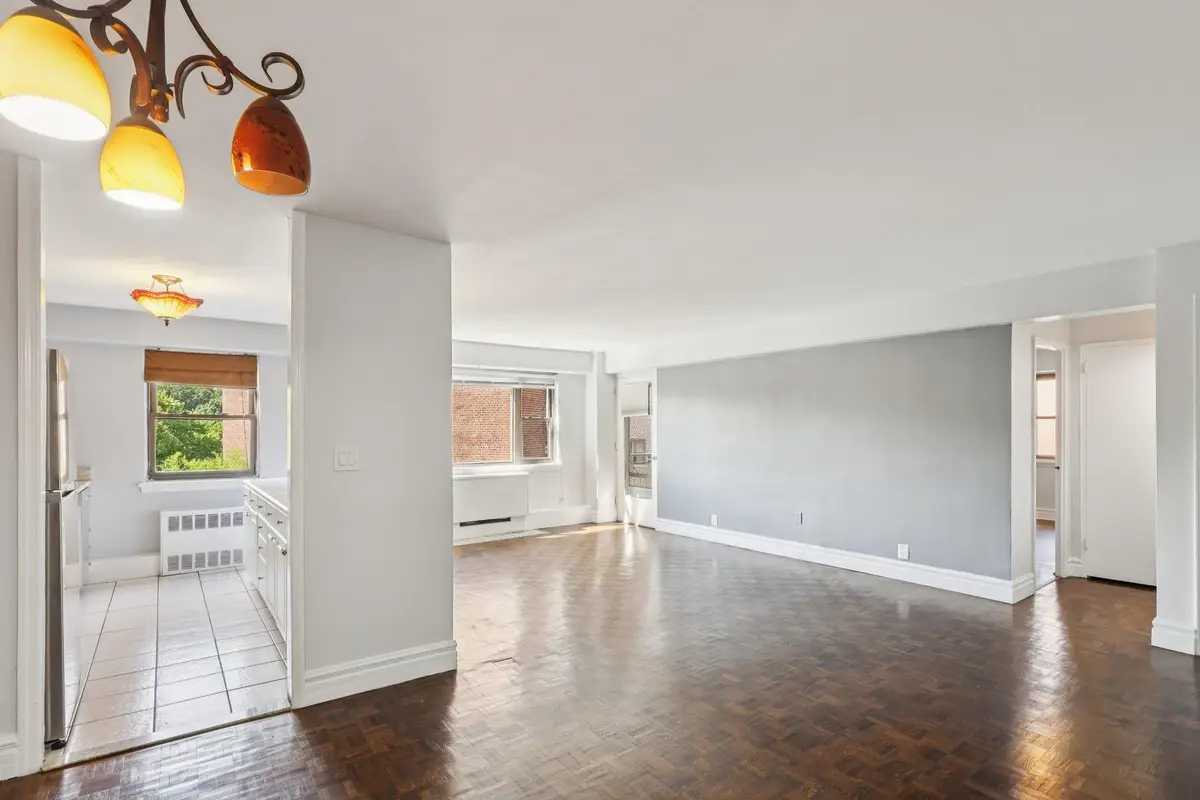 8800 BLVD EAST #4J, North Bergen, NJ 07047 - Image #1
