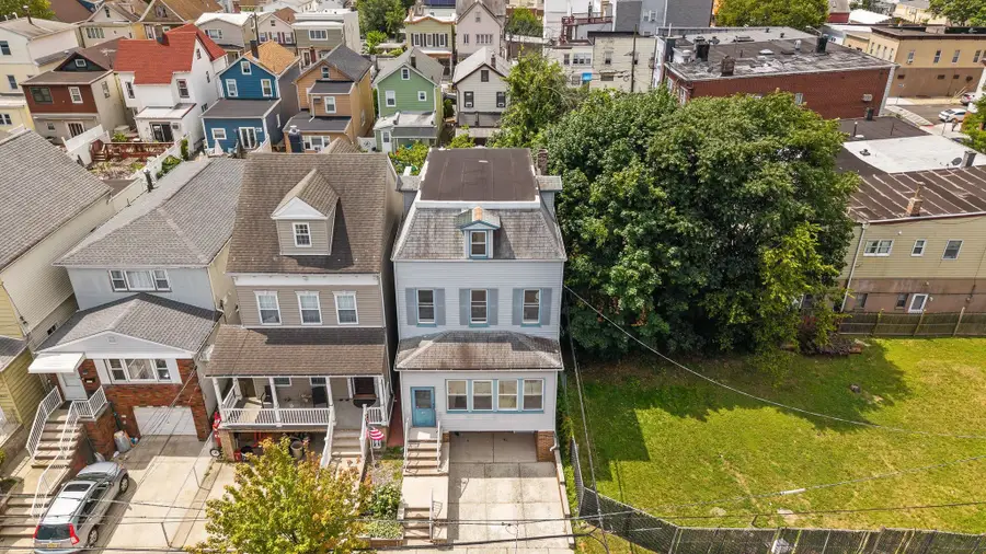 10 EAST 45TH ST, Bayonne, NJ 07002 - Image #2