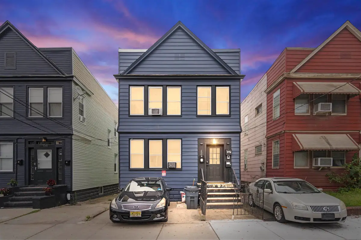 156 RANDOLPH AVE, Jersey City, NJ 07305 - #1