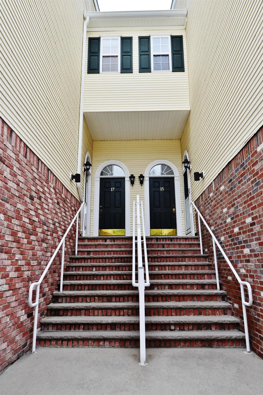 19 MARINA DR, Bayonne, NJ 07002 - Image #3