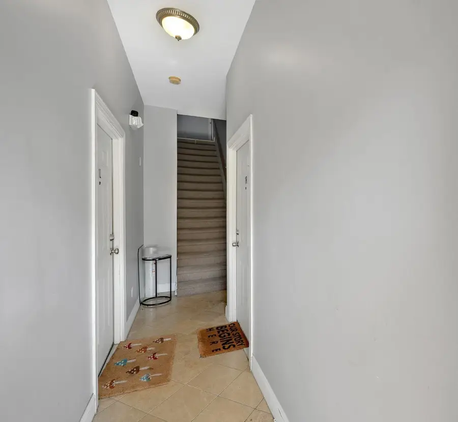 98 LEONARD ST, Jersey City, NJ 07307-3119 - #2